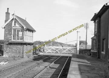Authorpe Railway Station Photo. Aby - Legbourne Road. Louth Line. GNR. (5)