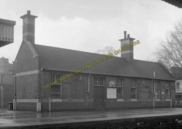 Avonmouth Dock Railway Station Photo. Henbury and Pilning Lines. GWR. (17)