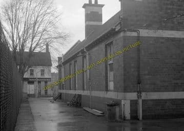 Avonmouth Dock Railway Station Photo. Henbury and Pilning Lines. GWR. (8)