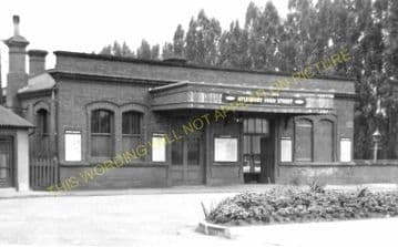 Aylesbury High Street Railway Station Photo. Cheddington Line. L&NWR. (12)..