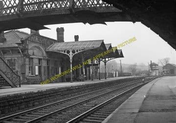 Bakewell Railway Station Photo. Hassop -  Rowsley. Buxton to Cromford Line. (8)