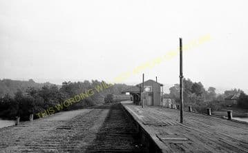 Balloch Pier Railway Station Photo. Alexandria and Dumbarton Line. D&BJR (8)
