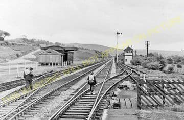 Bamford Railway Station Photo. Hathersage - Hope. Chinley Line (7)