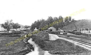 Bankfoot Railway Station Photo. Strathord, Luncarty and Perth Line. (1)