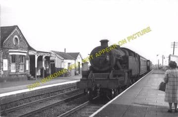 Banks Railway Station Photo. Crossens - Hundred End. Southport to Preston. (3)