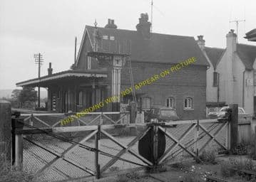 Barcombe Mills Railway Station Photo. Lewes - Isfield. Uckfield Line. LBSCR (2)