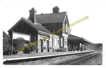 Barcombe Railway Station Photo. Newick & Chailey to Lewes. LB&SCR. (2)