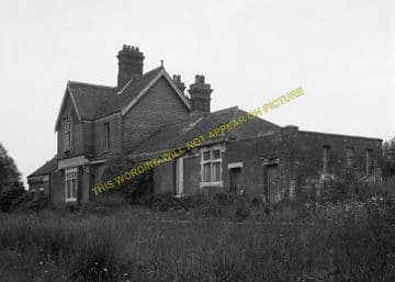 Barcombe Railway Station Photo. Newick & Chailey to Lewes. LB&SCR. (5)