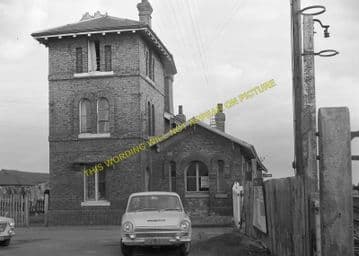 Bardney Railway Station Photo. Southrey to Five Mile House Line (11)