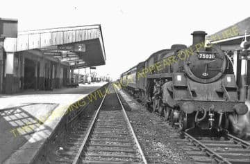 Barmouth Railway Station Photo. Fairbourne - Harlech. Cambrian Railway. (23)