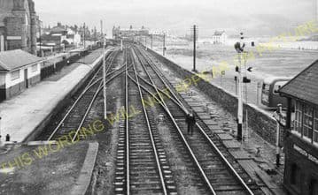 Barmouth Railway Station Photo. Fairbourne - Harlech. Cambrian Railway. (30)