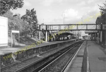 Barnehurst Railway Station Photo.Bexleyheath - Dartford. Gravesend Line. (13)