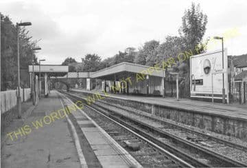 Barnehurst Railway Station Photo.Bexleyheath - Dartford. Gravesend Line. (14)