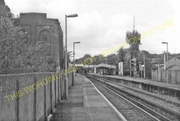 Barnehurst Railway Station Photo.Bexleyheath - Dartford. Gravesend Line. (15).