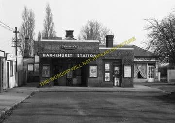 Barnehurst Railway Station Photo.Bexleyheath - Dartford. Gravesend Line. (4)