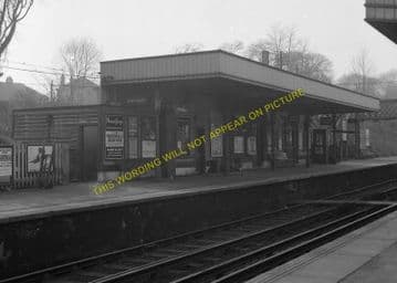 Barnehurst Railway Station Photo.Bexleyheath - Dartford. Gravesend Line. (5)