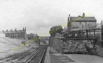 Barnoldswick Railway Station Photo. Earby Line. Midland Railway. (8)
