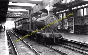 Barnsley Court House Railway Station Photo. Midland Railway. (4)