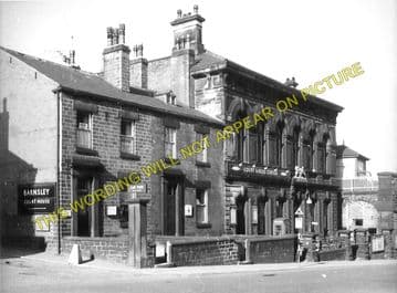 Barnsley Court House Railway Station Photo. Midland Railway. (5)
