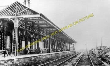 Barnsley Exchange Railway Station Photo. Lancashire & Yorkshire Railway. (2)