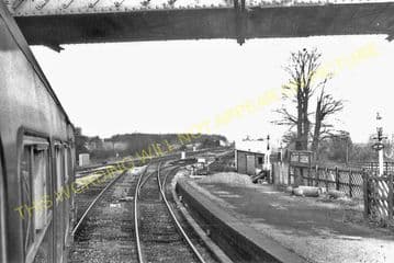 Barnt Green Railway Station Photo. King's Norton to Alvechurch and Blackwell (14)