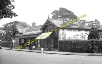Barnton Railway Station Photo. Davidsons Main and Craigleith Line. (2)