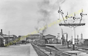 Barry Railway Station Photo. Cadoxton - Rhoose. Cardiff to Aberthaw Line (6)