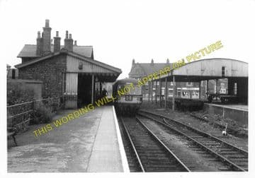 Barton-on-Humber Railway Station Photo. New Holland and Goxhill Line. (5)