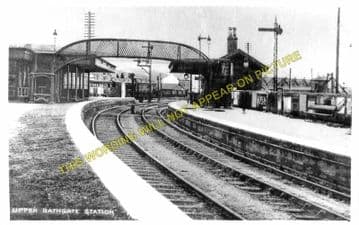 Bathgate Upper Railway Station Photo. Livingstone - Westfield. (4)