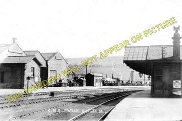 Batley Railway Station Photo. Dewsbury to Howden Clough and Woodkirk. GNR. (2)
