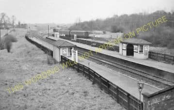 Bayford Railway Station Photo. Cuffley & Goff's Oak - Hertford. GNR. (9).