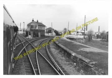 Bedlington Railway Station Photo. Bebside to Choppington and North Seaton (5)