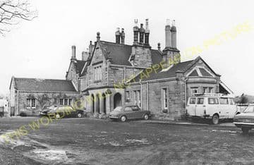 Belford Railway Station Photo. Lucker - Smeafield. Berwick Line. (1)