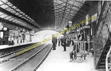 Berwick-on-Tweed Railway Station Photo. North British & North Eastern Rlys. (3)