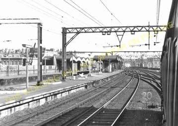 Bethnal Green Railway Station Photo. Liverpool Street to Bow & Hackney Lines (10)