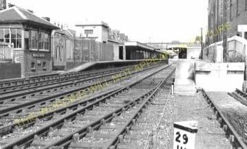 Bexhill Central Railway Station Photo. St. Leonards - Normans Bay. (9).