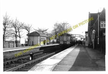 Bingham Railway Station Photo. Radcliffe-on-Trent - Aslockton. (2)