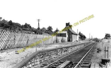 Binton Railway Station Photo. Stratford-on-Avon - Bidford-on-Avon. (1)