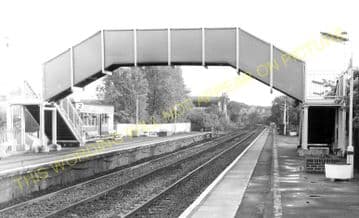 Bishopbriggs Railway Station Photo. Glasgow - Lenzie. North British Railway. (4)