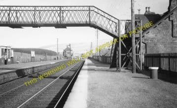 Blackford Railway Station Photo. Gleneagles - Greenloaning. Dunblane Line. (1)..