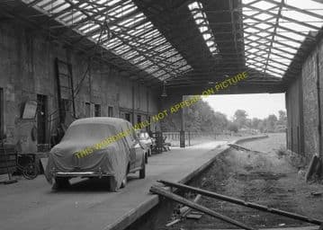 Blairgowrie Railway Station Photo. Rosemount and Coupar Angus Line. (9)