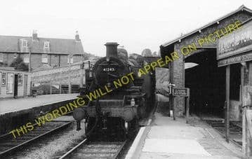 Blandford Forum Railway Station Photo. Shillingstone - Spetisbury. S&DJR. (1)..