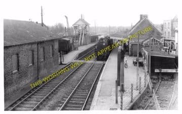 Blandford Forum Railway Station Photo. Shillingstone - Spetisbury. S&DJR. (8)