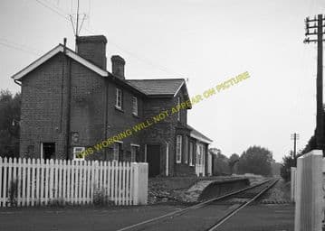 Bledlow Railway Station Photo. Princes Risborough - Thame. Oxford Line. GWR (5)