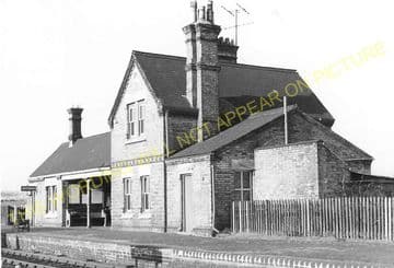 Blunham Railway Station Photo. Sandy - Willington. Bedford Line. L&NWR. (15)