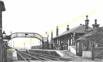 Bonnyrigg Railway Station Photo. Hawthornden - Eskbank. North British Rly. (2)