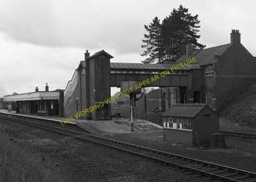 Brackley Central Railway Station Photo. Finmere - Helmdon. Great Central. (11)