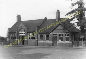 Brackley Central Railway Station Photo. Finmere - Helmdon. Great Central. (3)