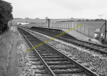 Bradford Peverell & Stratton Railway Station Photo. Grimstone - Dorchester. (3)