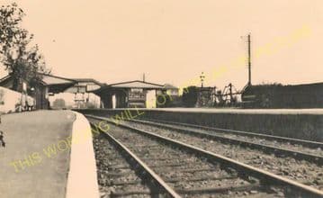 Brading Railway Station Photo. Sandown to Bembridge & Ryde Lines. (22)